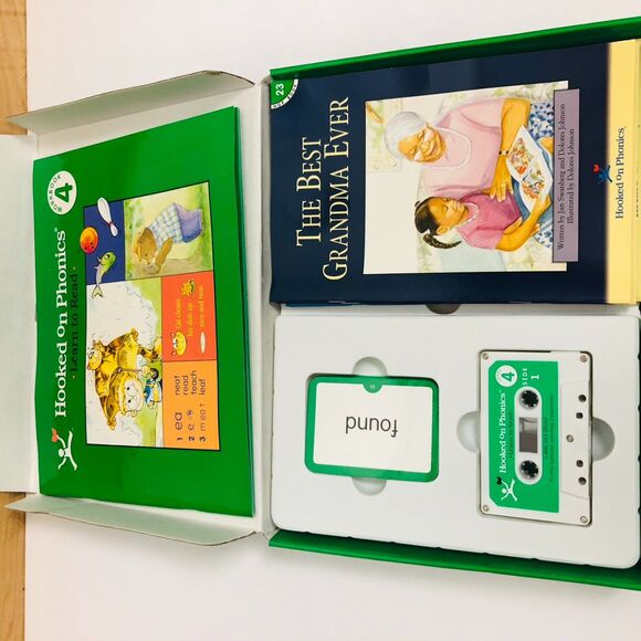 Hooked on Phonics: Learn to Read (Level 4) Complete Homeschooling Cassette Tapes - Picture 2 of 2